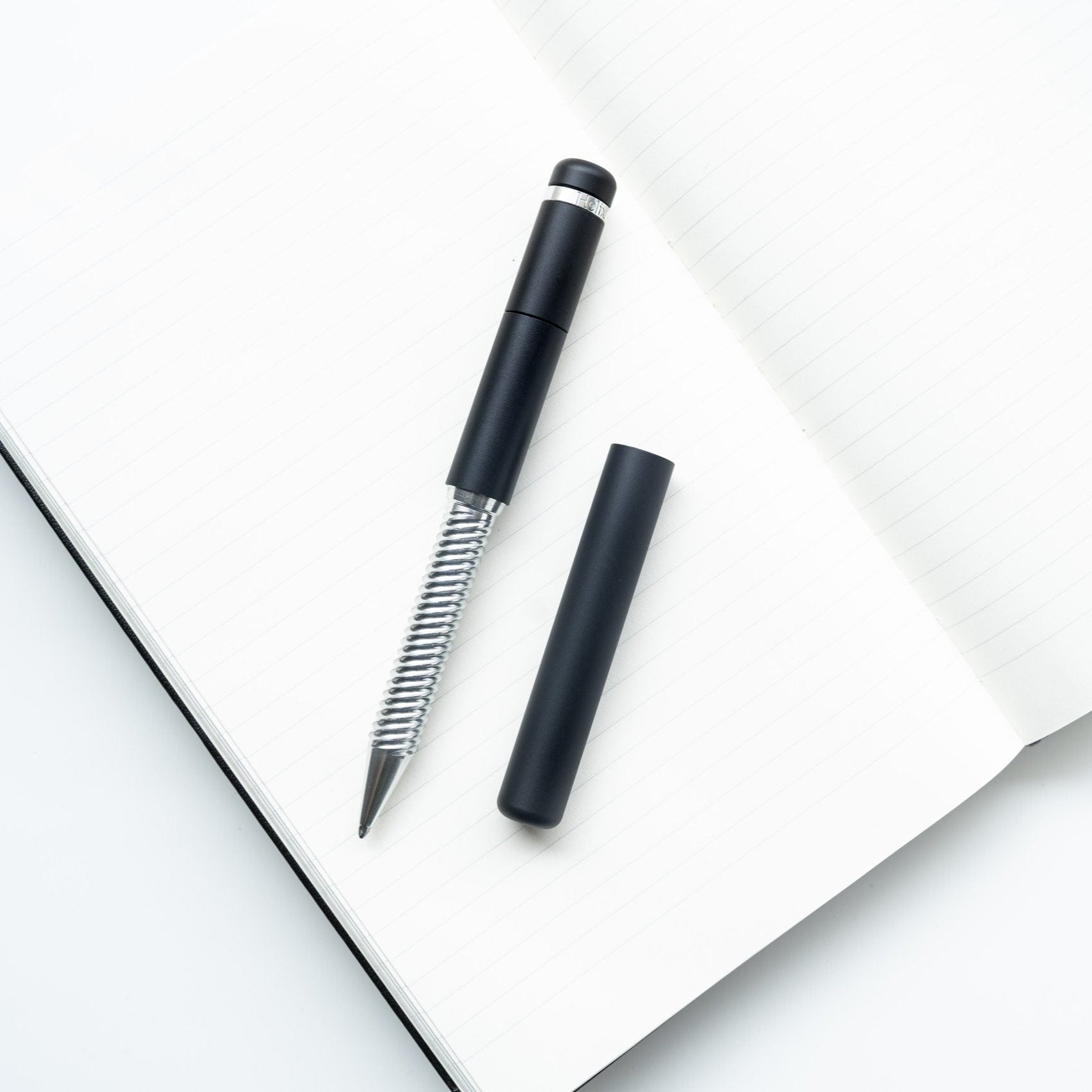 Helix Pen Luxury Penna di Lusso Elegante Black Nera Marco Romano marcoromano.me
