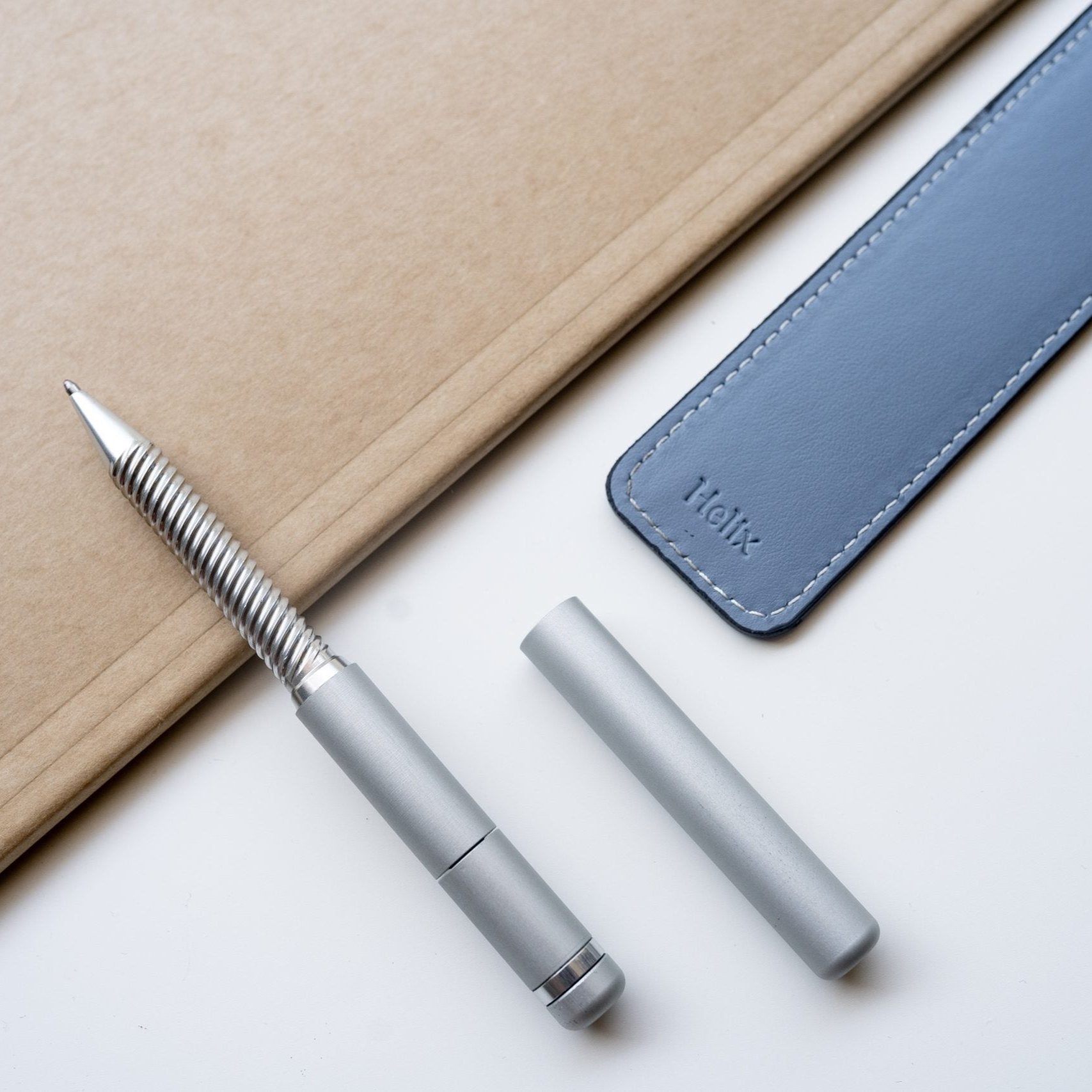 Helix Pen 2.0 grey grigia luxury penna di lusso e di design Marco Romano marcoromano.me